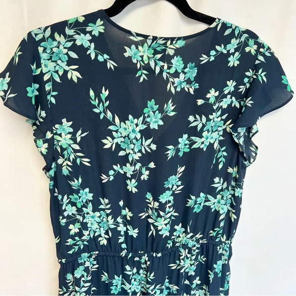 CeCe Breeze Boutique Navy Blue Floral Flutter Jumpsuit Romper Women’s Size 10 - Picture 11 of 15